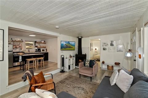 Photo of 33353 Yukon Drive, Green Valley Lake, CA 92341 (MLS # IG26021479)