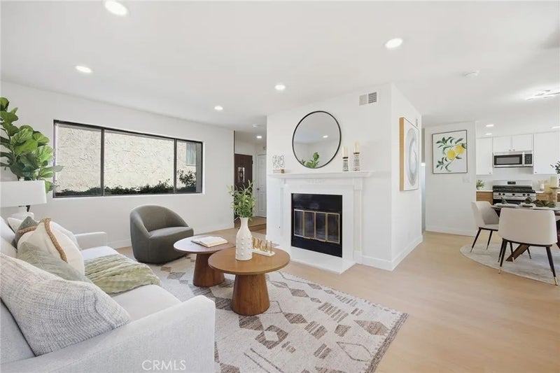 1290 Elm Ave D