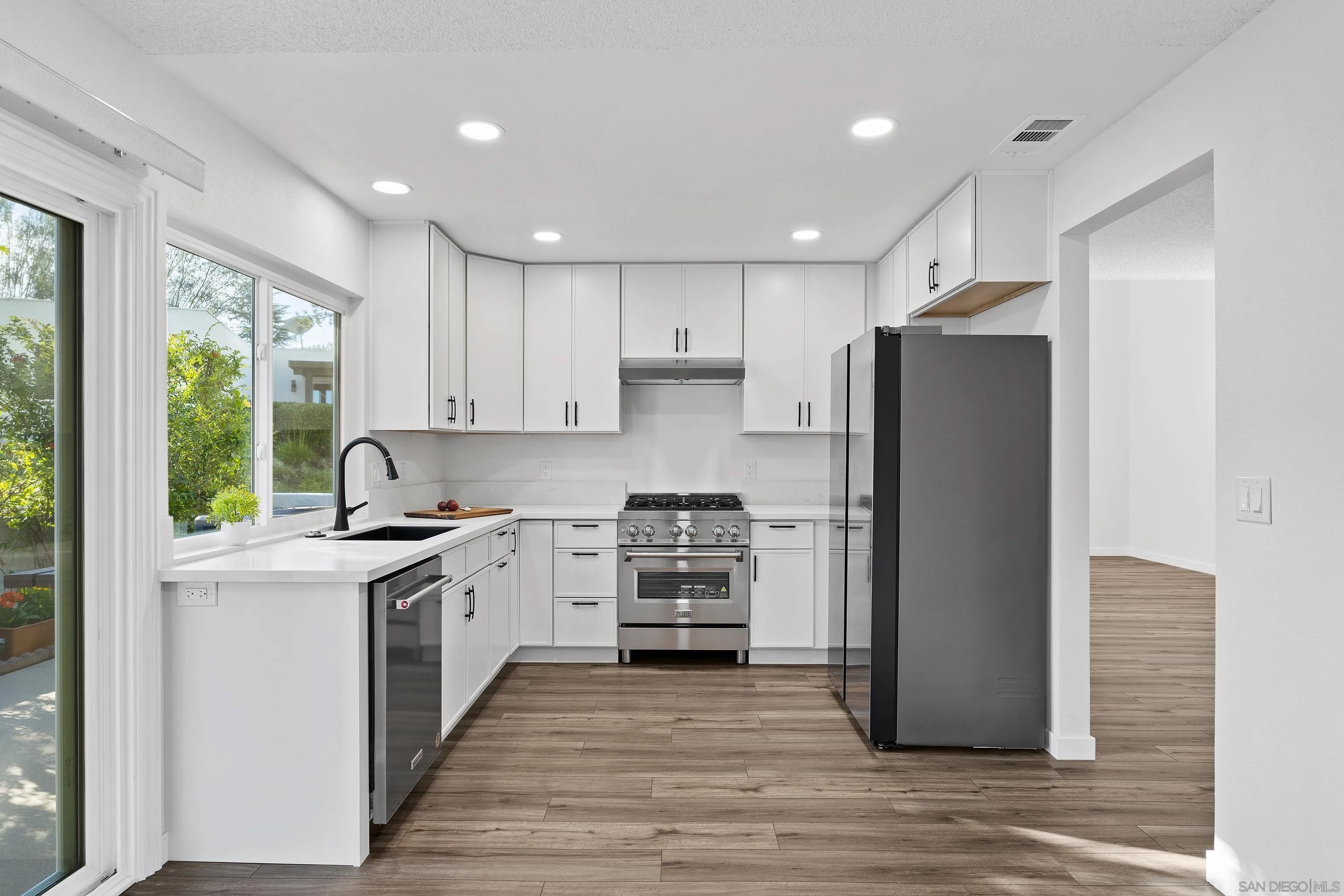 16407 Caminito Vecinos 155