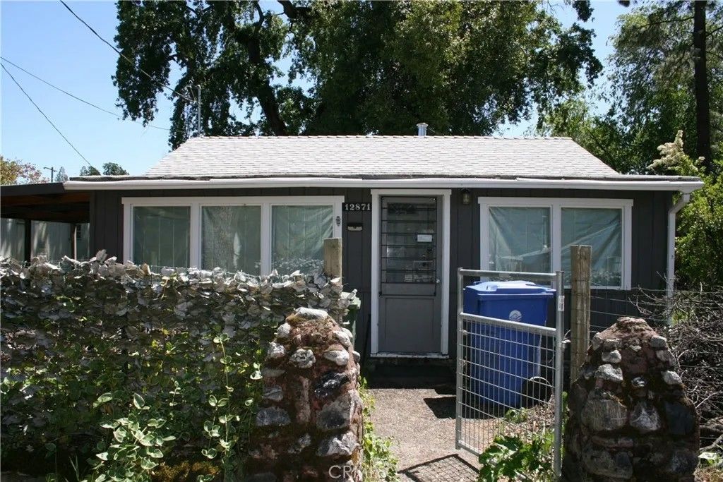 Photo of 12871 Second St, Clearlake Oaks, CA 95423 (MLS # LC26089627)