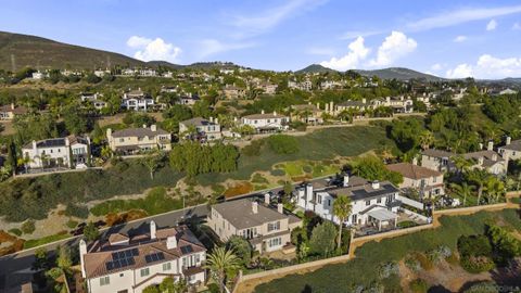 Photo of 7663 Circulo Sequioa, Carlsbad, CA 92009 (MLS # 260012273)