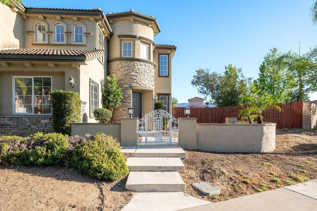 31501 Stoney Creek Drive