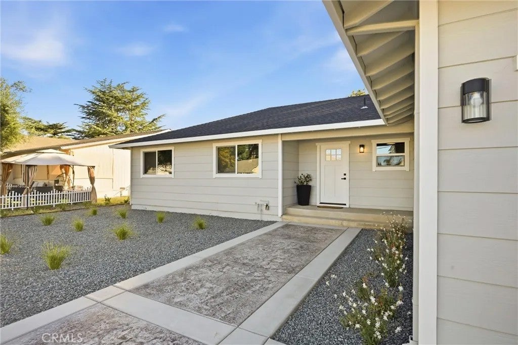 18238 Deer Hollow Road