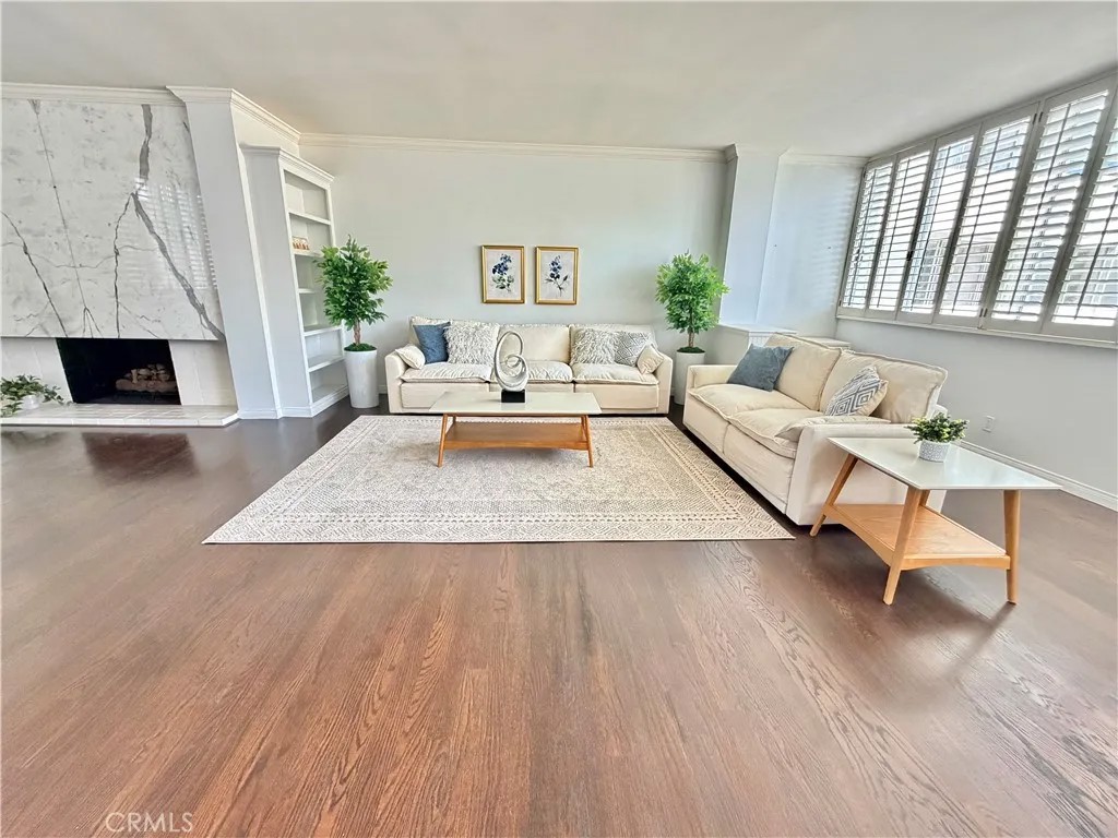 17350 W Sunset