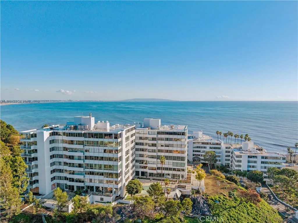 17350 W Sunset
