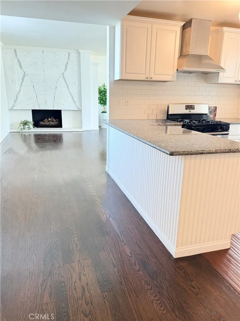 17350 W Sunset
