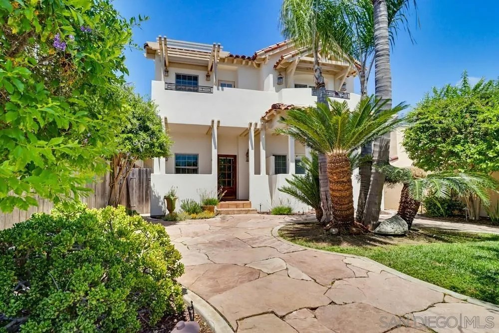 862 G Ave.