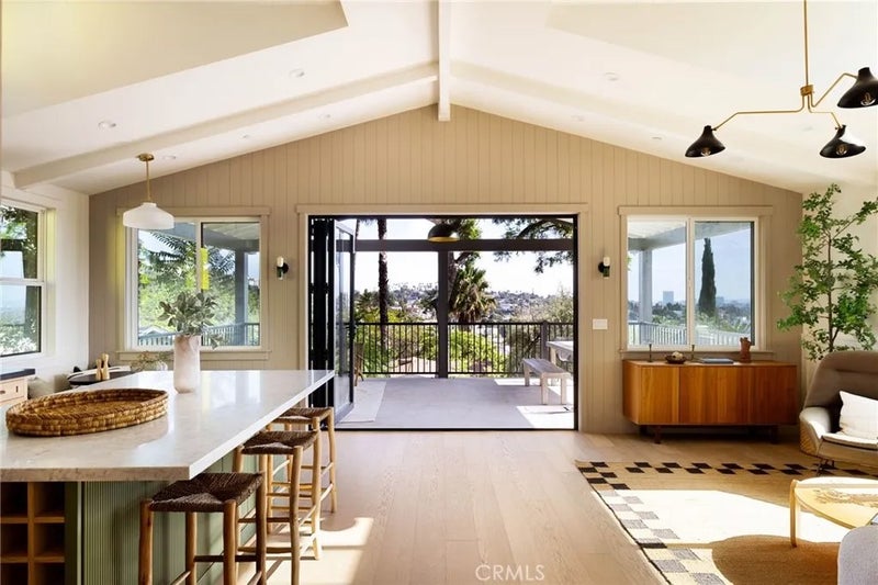 3926 Sunset Drive