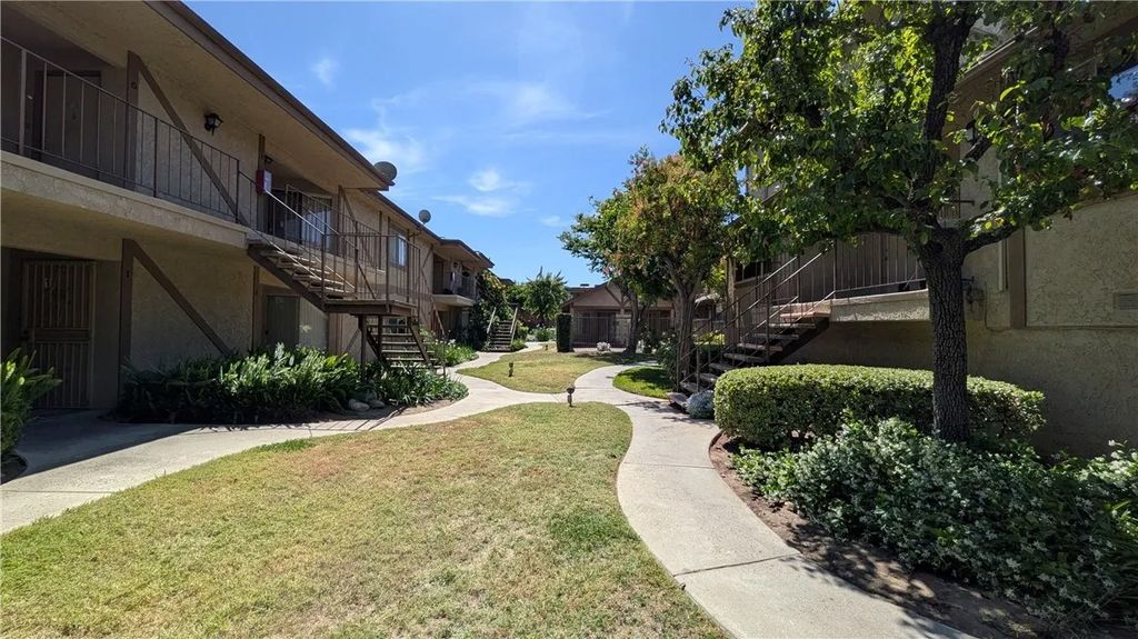 Photo of 317 S Almansor St #9, Alhambra, CA 91801 (MLS # WS26087697)