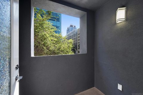 Tiny photo for 525 11th Avenue #1116, San Diego, CA 92101 (MLS # 250039275)