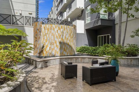 Tiny photo for 525 11th Avenue #1116, San Diego, CA 92101 (MLS # 250039275)