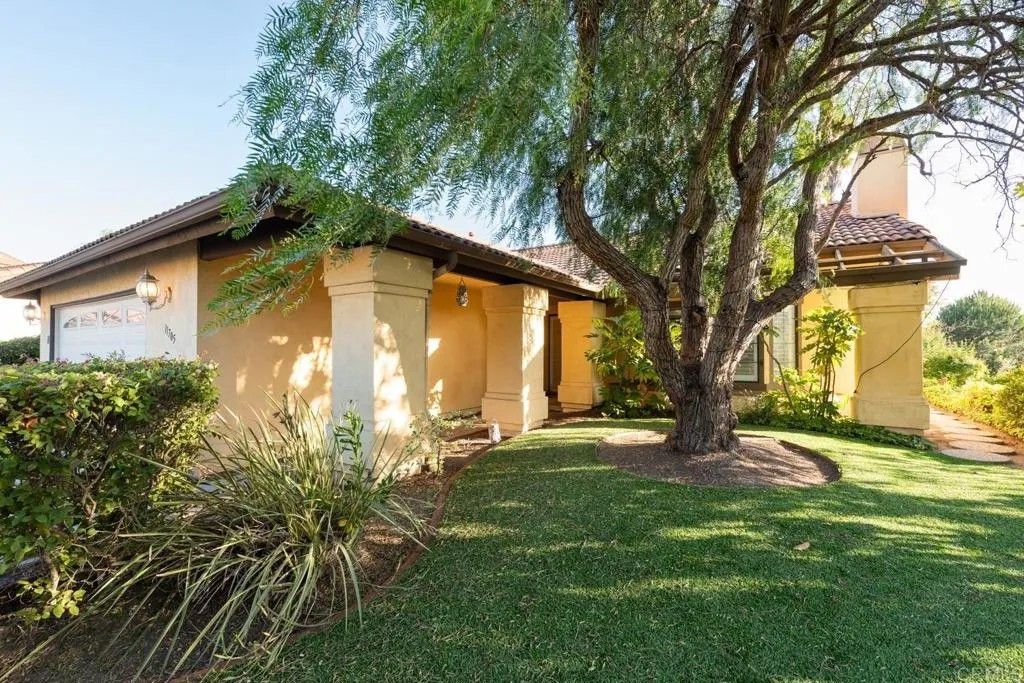 Photo of 11705 Via Medanos, San Diego, CA 92128 (MLS # PTP2600186)