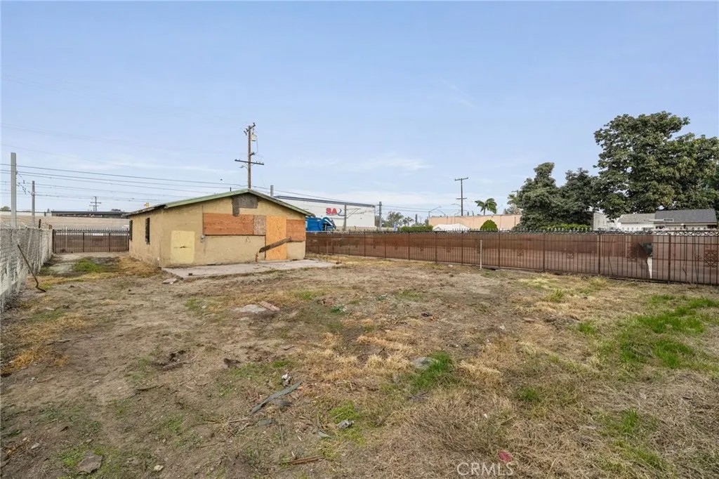 1822 W 4th