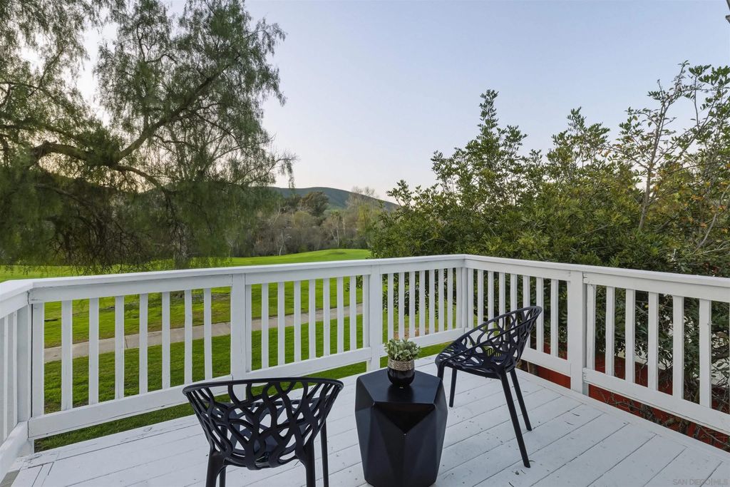 Photo of 564 Golf Glen Dr, San Marcos, CA 92069 (MLS # 260005642)