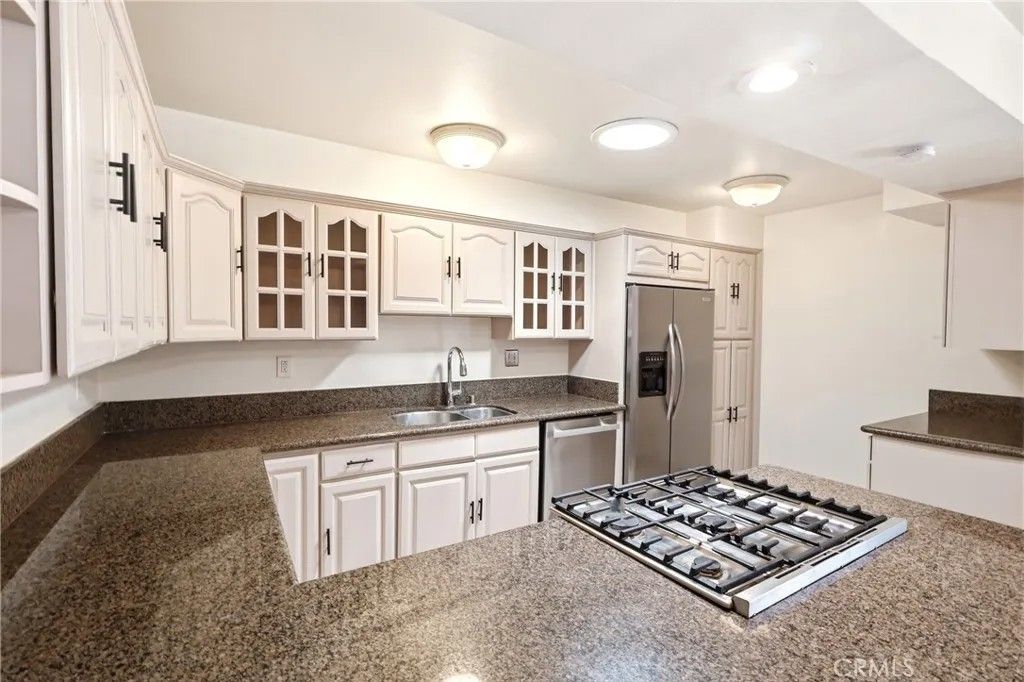Photo of 524 E Ghent, San Dimas, CA 91773 (MLS # CV26071500)