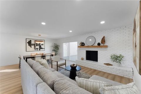 Tiny photo for 755 W Citrus Edge St, Glendora, CA 91740 (MLS # CV25251960)