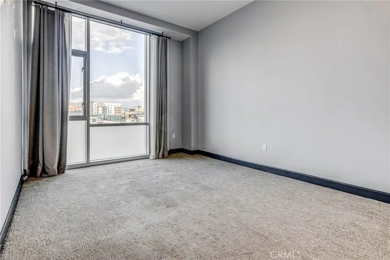 3223 W 6th 205