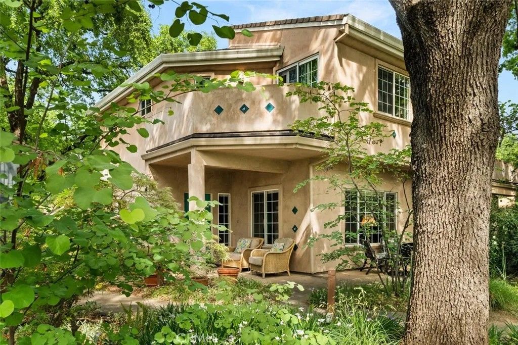 Photo of 1997 Wild Oak Lane, Chico, CA 95928 (MLS # SN26070922)