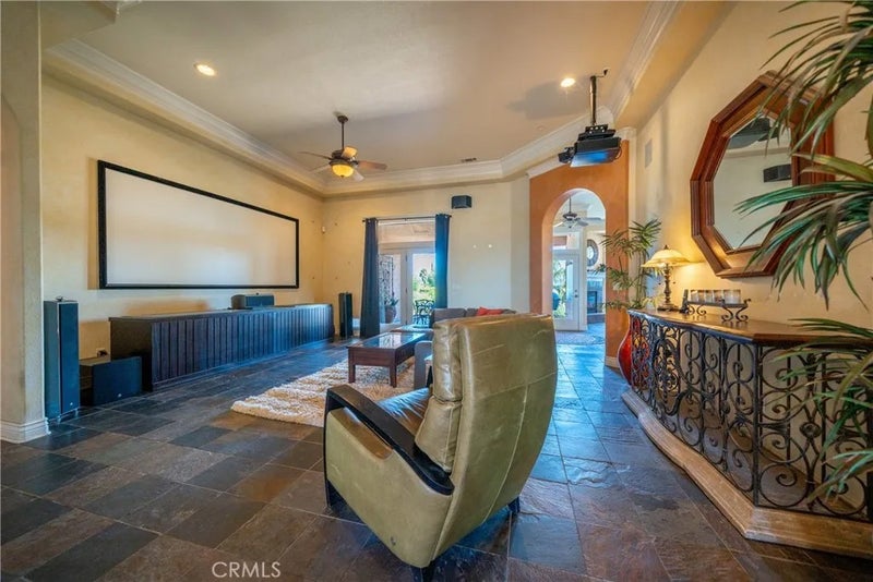 863 Santa Cruz Drive