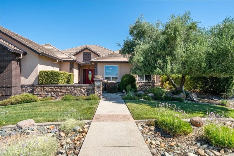 863 Santa Cruz Drive
