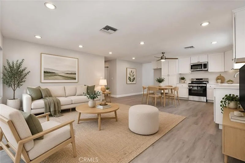25308 Via Pacifica