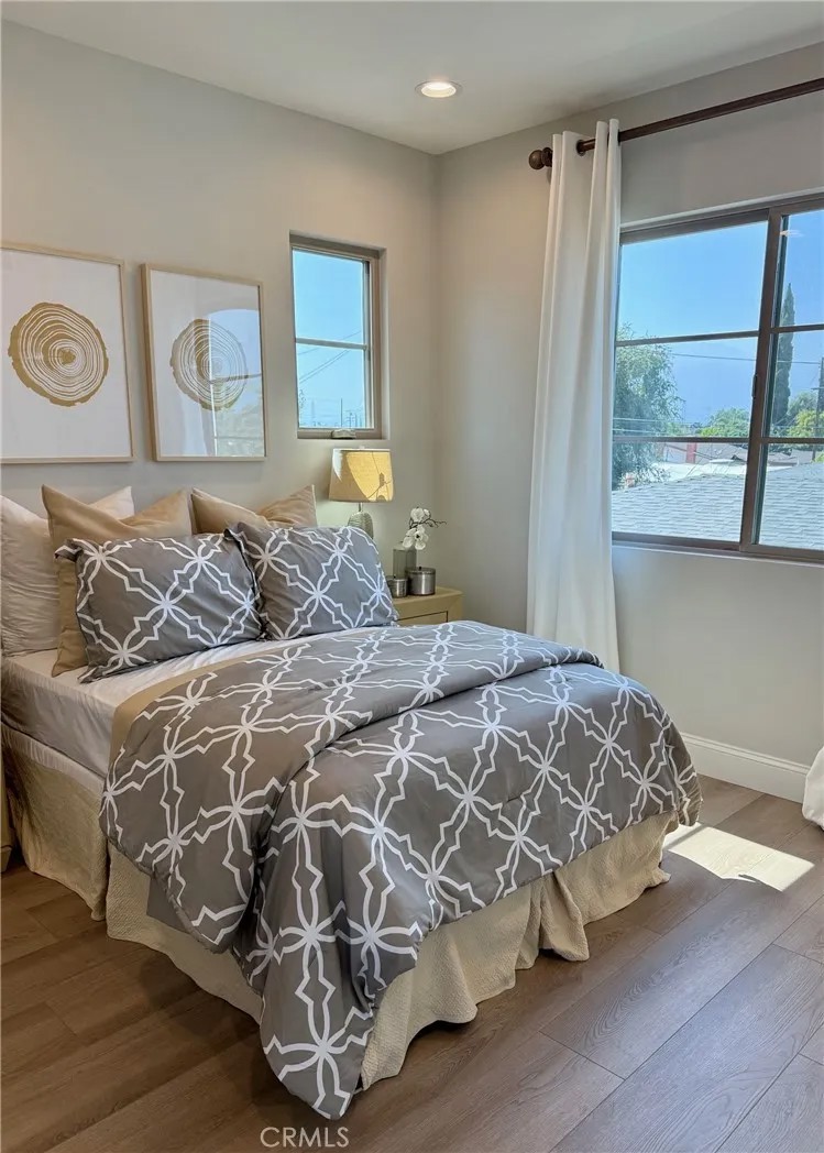 4437 Stewart C