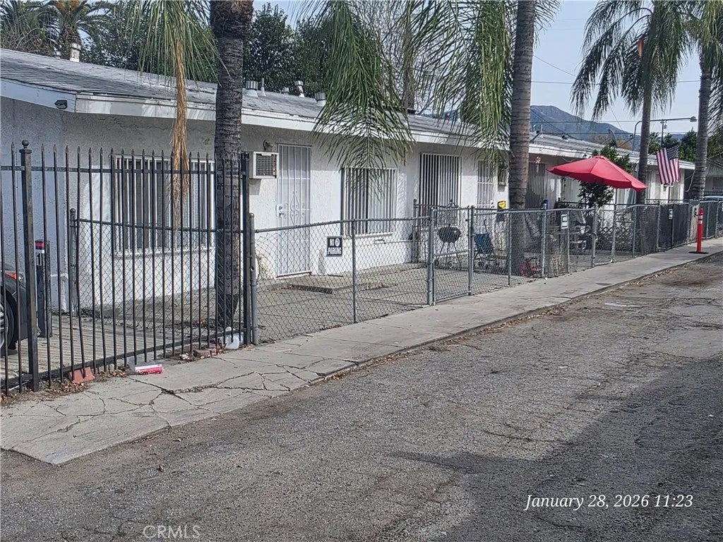 1134 Sepulveda