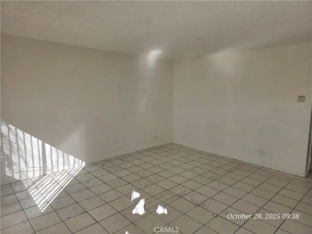 1134 Sepulveda