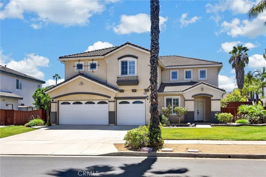 12611 Avocado Way