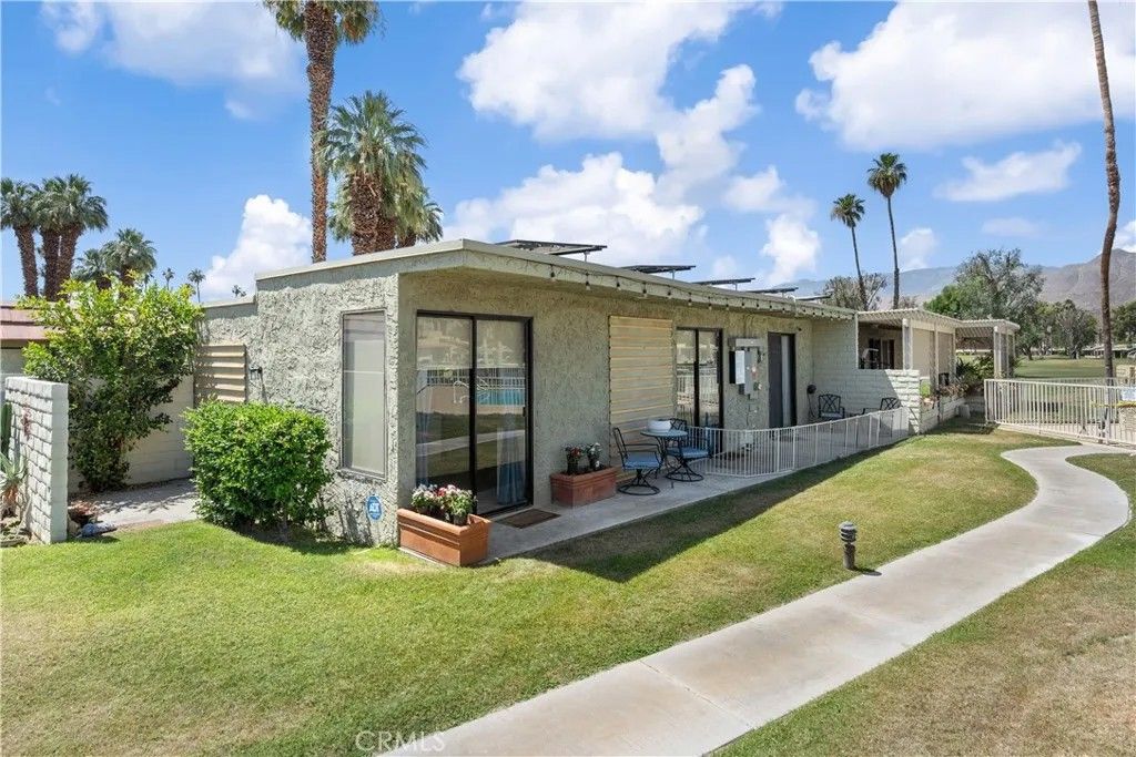 Photo of 35371 Calle Solana, Cathedral City, CA 92234 (MLS # MB26114432)