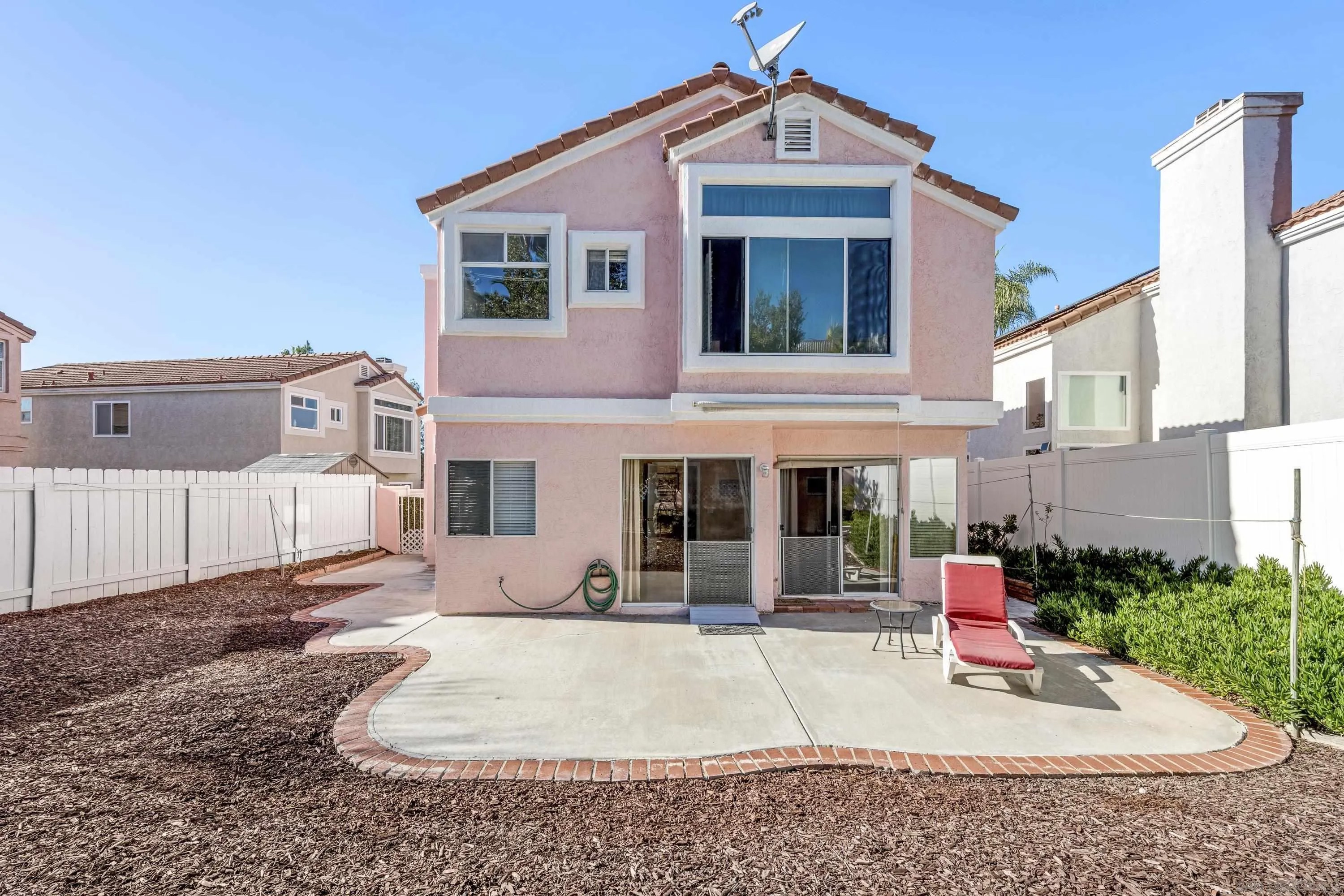 2100 Waterside Dr East