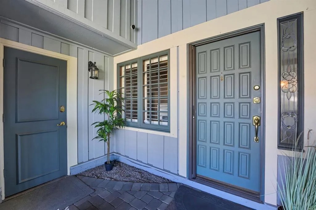 18358 Locksley Street