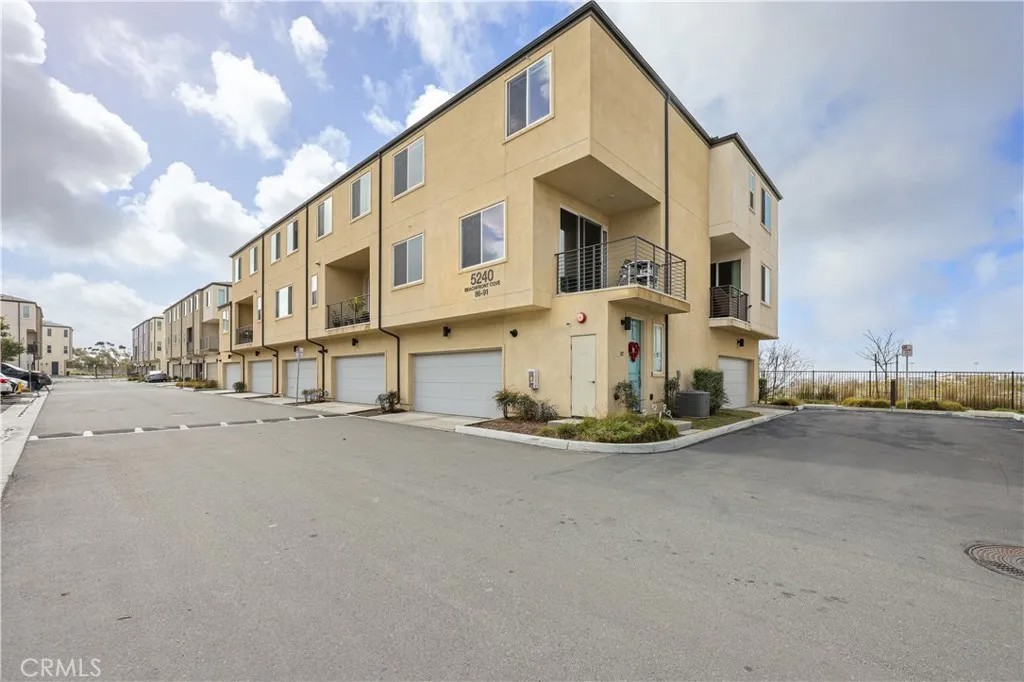 5240 Beachfront Cove 89