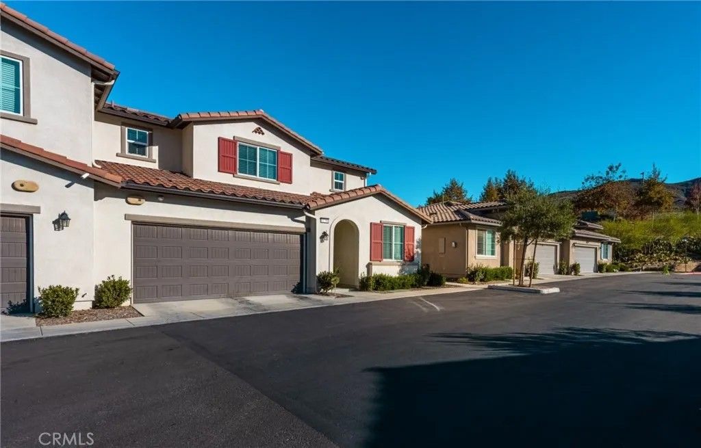 Photo of 11786 Glenridge Rd, Corona, CA 92883 (MLS # OC25260519)