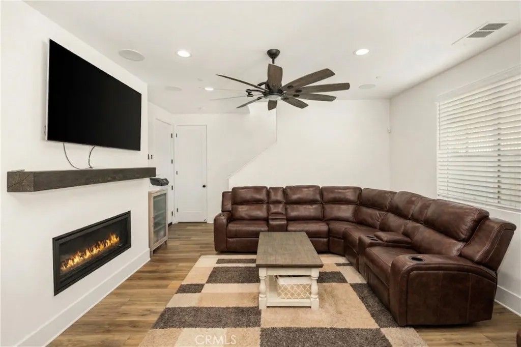 Photo of 11786 Glenridge Rd, Corona, CA 92883 (MLS # OC25260519)