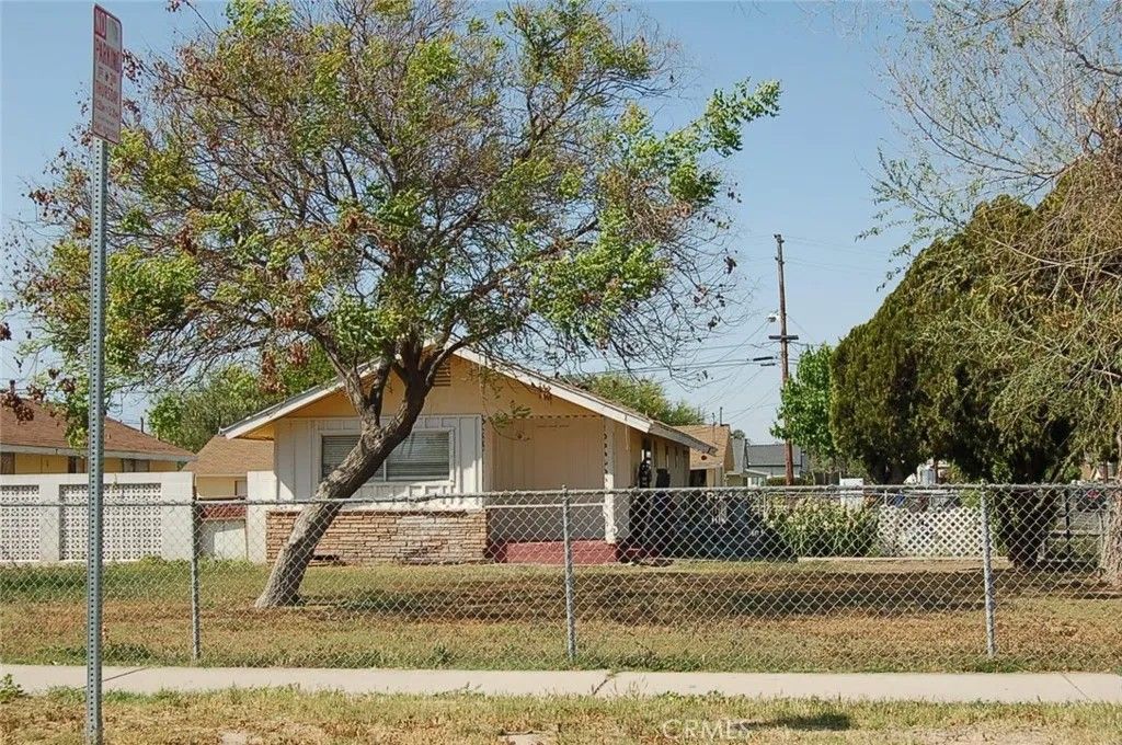 Photo of 8343 Trey Avenue #A, Riverside, CA 92503 (MLS # TR26004110)