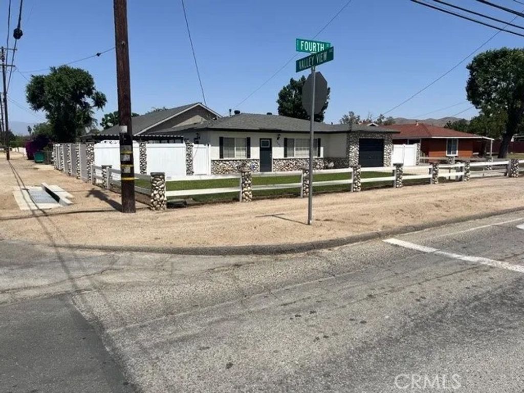 Photo of 1295 4th St, Norco, CA 92860 (MLS # IG26084356)
