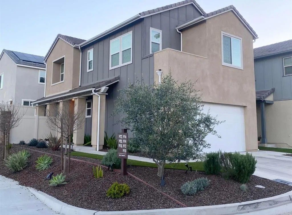 Photo of 1918 Julie Dawn Place, Escondido, CA 92026 (MLS # NDP2604841)