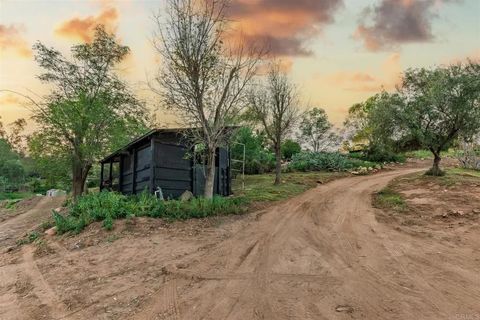 Tiny photo for 2951 Anaheim St, Escondido, CA 92025 (MLS # NDP2601598)