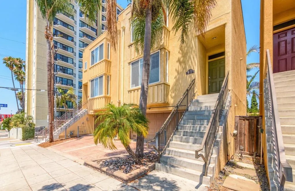 1820 University Avenue