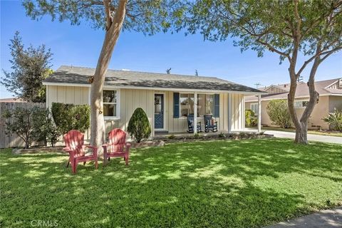 Photo of 536 N Hale Ave, Fullerton, CA 92831 (MLS # PW26057561)