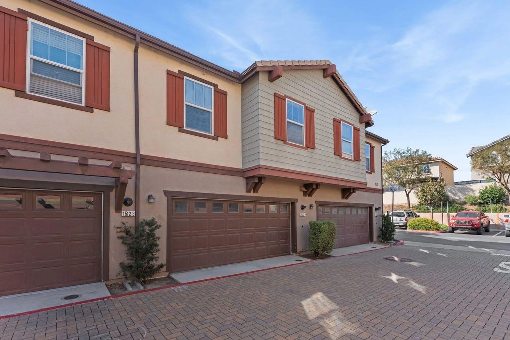 Photo of 1512 Champion Lane #Unit 2, Chula Vista, CA 91915 (MLS # 260005710)