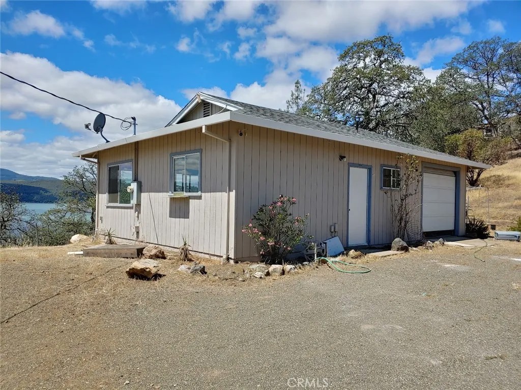13050 Carter Lane 1