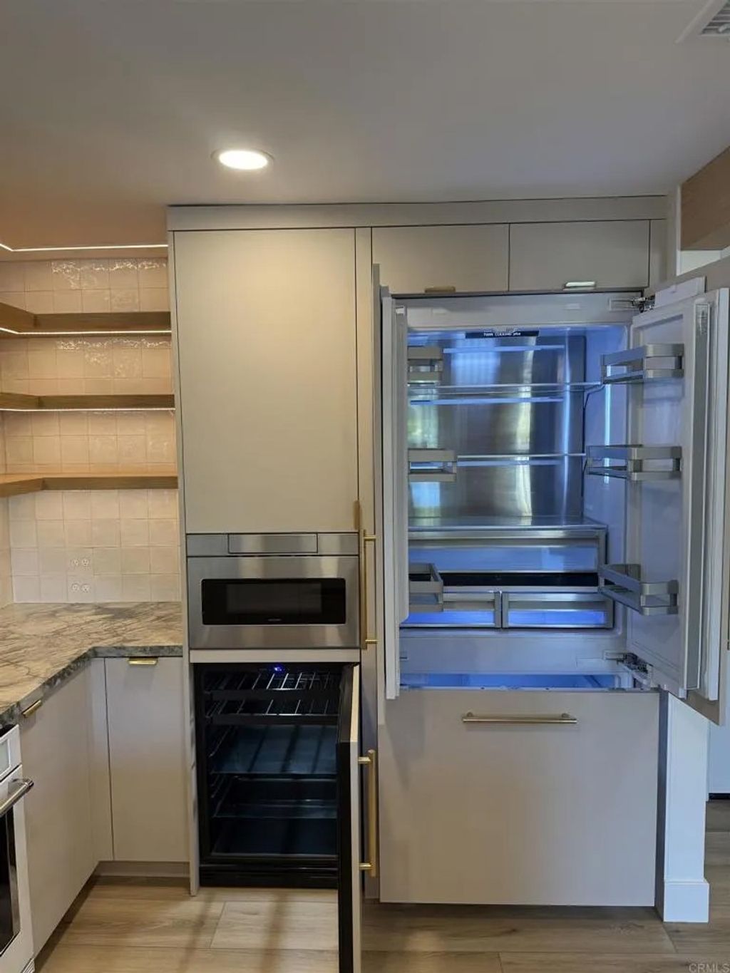 Photo of 930 Via Mil Cumbres, Solana Beach, CA 92075 (MLS # NDP2601084)