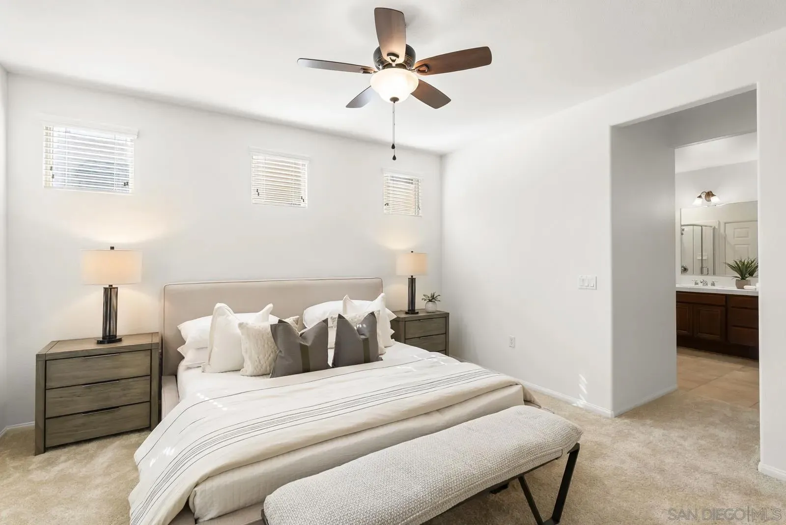 San Diego, California 92108, United States, 3 Bedrooms Bedrooms, ,2 BathroomsBathrooms,Residential,Active,219650