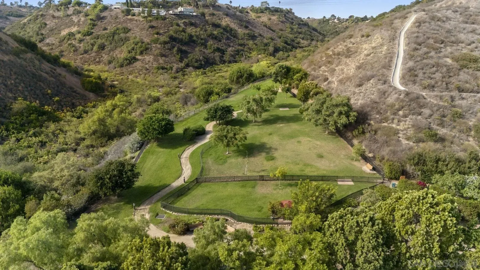 San Diego, California 92108, United States, 3 Bedrooms Bedrooms, ,2 BathroomsBathrooms,Residential,Active,219650