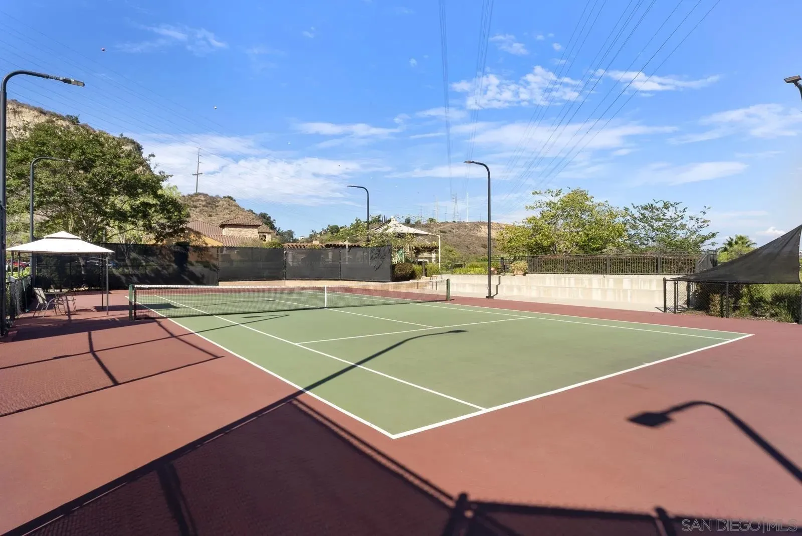 San Diego, California 92108, United States, 3 Bedrooms Bedrooms, ,2 BathroomsBathrooms,Residential,Active,219650