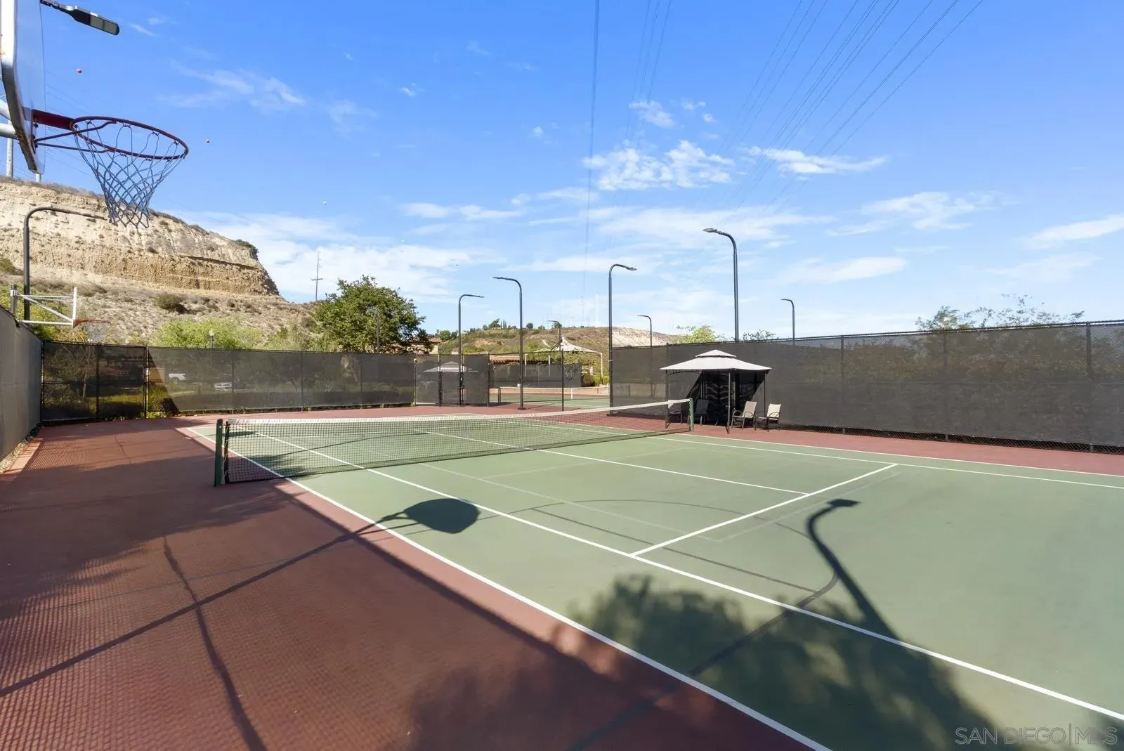 San Diego, California 92108, United States, 3 Bedrooms Bedrooms, ,2 BathroomsBathrooms,Residential,Active,219650