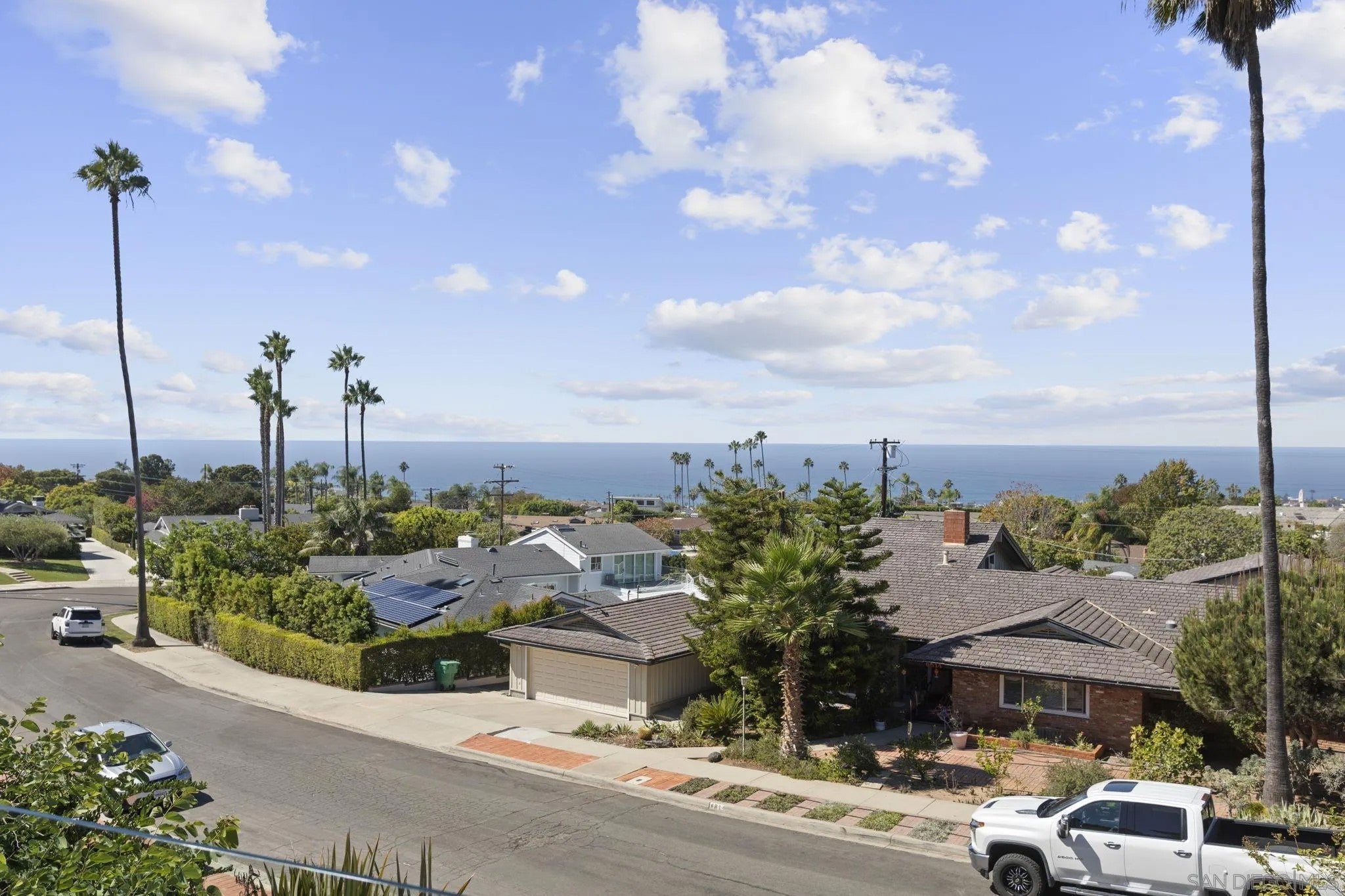 6617 Avenida De Las Pescas