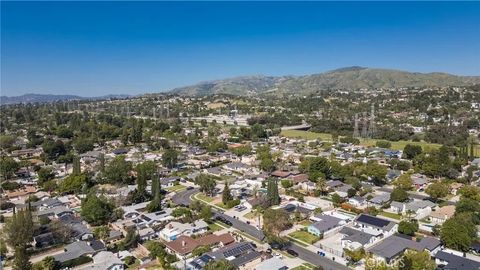 Photo of 17149 Donmetz St, Granada Hills, CA 91344 (MLS # SR26053714)